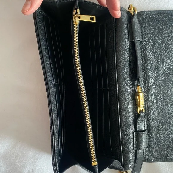 MARC JACOBS quilted black leather wallet on chain with gold hardware - Picture 5 of 7